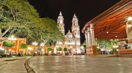 Plaza-de-Campeche